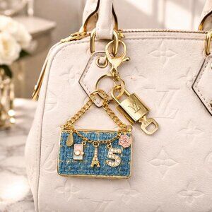Louis Vuitton Authentic Gold Padlock 🔑 Key + Stylish Bag Unbranded Tweet Charm